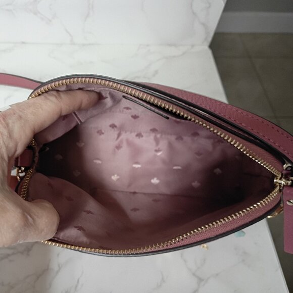 KATE SPADE Hanna Blackberry Pebbled Leather Crossbody Bag with Charm - EUC - Picture 5 of 7